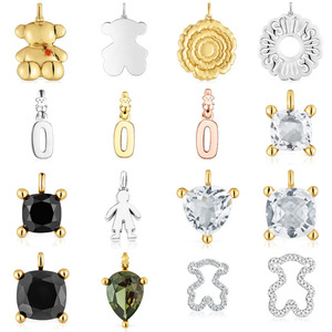 Colgante en Blanco Personalizable de <span class=keywords><strong>Joyería</strong></span> Fina con Dijes de Oso, Incrustaciones de Circonita Cúbica y Revestimiento Multimetálico, Disponible en Varios Colores de Esmalte, para <span class=keywords><strong>Joyería</strong></span> de Marca - Product Image 1
