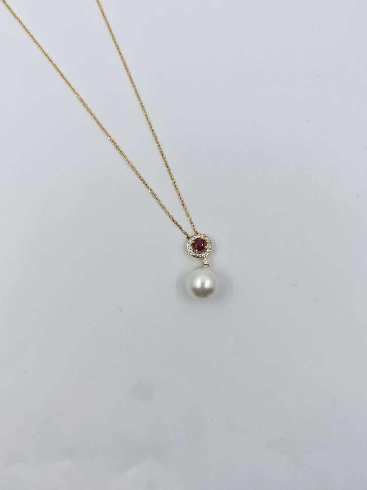 สีเหลือง