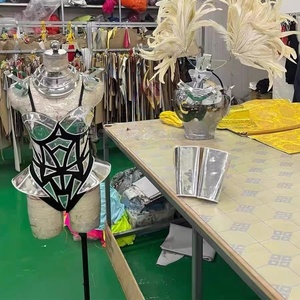 Costume de scène de danse pour boîte de nuit et bar, 100% polyester, technologie de miroir lourd, plume, coiffure unique, <span class=keywords><strong>chanteuse</strong></span> principale, gogo - Product Image 4