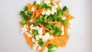 IQF-tiras mezcladas de verduras de zanahoria, berenjena verde, <span class=keywords><strong>Brocoli</strong></span>, cauliflor, oferta, el mejor precio, alta calidad - Product Image 4