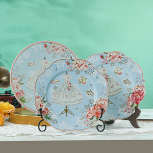 Juego de Café Estilo Europeo en Caja de Regalo, Juego de Té de Cerámica con Tetera, Taza de Té con Estampado de Vestido de Novia y Juego de Platillos - Product Image 2