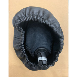 Gaitor de cuero para <span class=keywords><strong>Mercedes</strong></span> Benz <span class=keywords><strong>Clase</strong></span> C W202 W208 <span class=keywords><strong>Clase</strong></span> E W210 W203 S203 W245 <span class=keywords><strong>W169</strong></span> 2004-2012 W168 cubierta de perilla de cambio de marchas de coche - Product Image 4