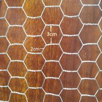 Filet en acier galvanisé revêtu de PVC hexagonal à armure simple tissé pour volailles et oiseaux, découpe/soudage pour l'agriculture, fabriqué dans le comté d'Anping
