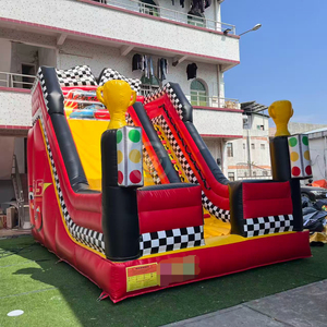 Scivolo Gonfiabile a Tema <span class=keywords><strong>Auto</strong></span> <span class=keywords><strong>da</strong></span> <span class=keywords><strong>Corsa</strong></span> McQueen per Bambini e Adulti, Ideale per Noleggio per Feste - Product Image 3