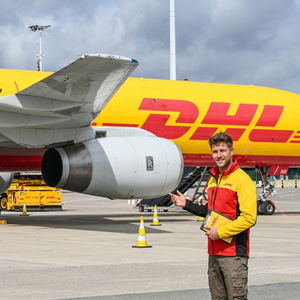 Envío Rápido Puerta a Puerta Vía UPS; Agente de Transporte Aéreo y de Carga Exprés a Bajo Precio, Envío Global desde China (EE. UU./Reino Unido/UE) FBA DDP - Product Image 1