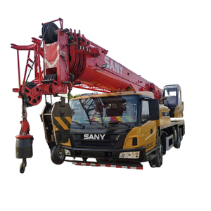 Grue de camion hydraulique Sany STC900T, capacité de charge élevée, entretien simple, utilisation polyvalente en ingénierie - Product Image 1