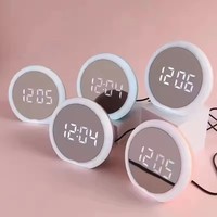 Horloge de table de bureau durable pour chambre à coucher, bureau, décoration de la maison, miroir LED électronique, réveil numérique