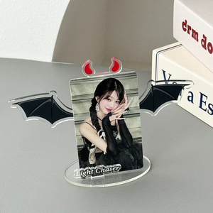 Présentoir de bureau polyvalent pour figurines en plastique Ange et Démon, support photo, vente en gros - Product Image 2