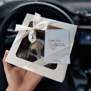 Caja <span class=keywords><strong>de</strong></span> Regalo para Bombones <span class=keywords><strong>de</strong></span> Chocolate Personalizada con Ventana Transparente en la Tapa - Product Image 3