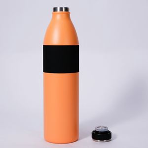 750ml Double Wall Stainless Steel Vacuum Insulated Sports Water <b>Bottle</b> Custom Water <b>Flasks</b> With Silicone Sleeve Magnetic - Product Image 2