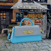 Sacs en gros d'usine Sac à main femme avec chaîne motif losanges en cuir PU noir sac bandoulière tendance