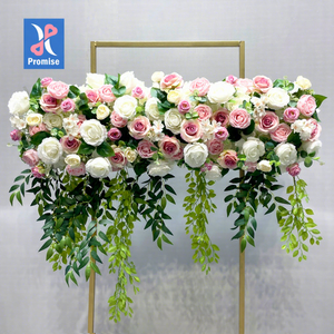 พวงดอกกุหลาบสีขาวชมพูประดิษฐ์สำหรับตกแต่งงานแต่งงาน ฉากหลังวันแม่ วันคริสต์มาส ปรับแต่งได้ - Product Image 1