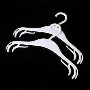 Bán Buôn Nhựa Quần Áo Móc Móc Bền Đa Năng Móc Áo Nhà Sản Xuất Cho Thuận Tiện Quần Áo Lưu Trữ - Product Image 5