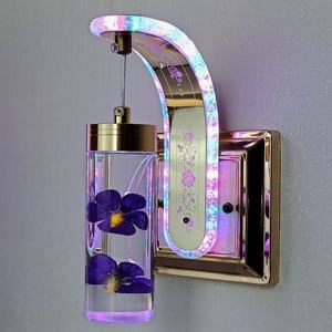 مصباح جداري حديث بتصميم زهور LED، مصنوع من الأكريليك والألومنيوم مع زهور مجففة، ذهبي اللون، مناسب لتزيين المنازل والفنادق وغرف النوم والحمامات - Product Image 6