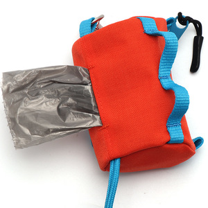 Distributeur de sacs à déjections canines écologique, étanche et durable pour les voyages et la randonnée en extérieur - Product Image 2