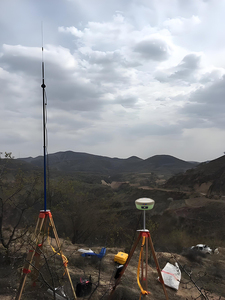 מקלט FOIF A90 <span class=keywords><strong>GPS</strong></span> <span class=keywords><strong>RTK</strong></span> <span class=keywords><strong>GNSS</strong></span> עם קוד קבוע ללא תקלות כולל רובר ותחנת בסיס <span class=keywords><strong>GPS</strong></span> דיפרנציאלי <span class=keywords><strong>RTK</strong></span> - Product Image 2