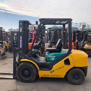 Nouveau chariot élévateur diesel 3 tonnes Fd30 pour les commerces de détail et les ateliers de réparation de machines, utilisation en extérieur - Product Image 1