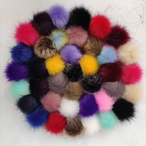 Accesorio de pompón de piel esponjosa con aguja extraíble, pompones suaves para gorro, zapatos de tela, botas, pompones de piel sintética con <span class=keywords><strong>Pin</strong></span> - Product Image 4
