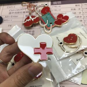 Alfileres de solapa esmaltados de médico listos para ropa Pin de corazón caliente enfermera que insignia broche de esmalte suave duro artesanías de Metal - Product Image 3