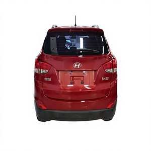 Hyundai Santa Fe SUV 2013, Volante a la Izquierda, 5 Asientos, Gasolina, Faros de Xenón, Portaequipajes de Techo de Aleación de Aluminio - Product Image 3