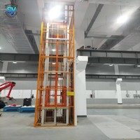Plateforme élévatrice de marchandises à rail vertical hydraulique, capacité de charge de 0,5 à 20 tonnes, vitesse de 6 à 8 m/min, commande électrique à distance pour ferme