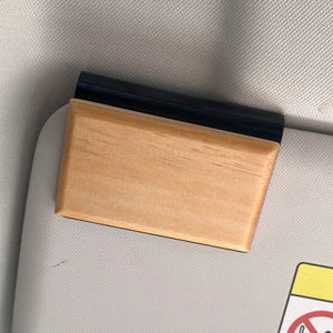 맞춤형 스테인리스 스틸 내부 햇빛 가리개 클립 아카시아 망기움 목재 차량용 방향제 - 자동차 냄새 제거제 - 그로브 향 리필 - Product Image 6