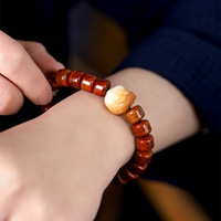 Bracelet Mala à perles multi-tresors 4052