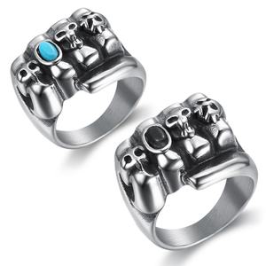 Bague unisexe en acier inoxydable, motif poing de motard, crâne, fleur-de-lys, trèfle, diamant taillé, design Outlaw, dorée, pour mariage/fiançailles - Product Image 1