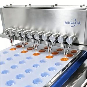 Machine <span class=keywords><strong>de</strong></span> remplissage <span class=keywords><strong>de</strong></span> bonbons en spirale, <span class=keywords><strong>de</strong></span> bonbons gélifiés en forme d'ours, <span class=keywords><strong>de</strong></span> sucettes et <span class=keywords><strong>de</strong></span> bonbons à la cire, pour la fabrication <span class=keywords><strong>de</strong></span> petits bonbons et <span class=keywords><strong>de</strong></span> bonbons au miel - Product Image 5