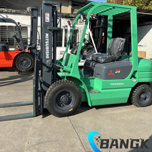 Montacargas Mitsubishi FD35NT FD30NT Usados, Capacidad de 3.5 Toneladas, Combustión Interna, Originales de Japón - Product Image 2