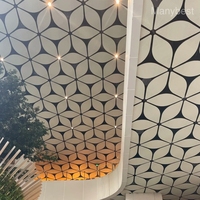 Décoration de plafond de bâtiment commercial de bureau créatif panneau de plafond 3d architectural en aluminium avec éclairage LED
