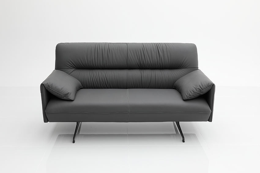 สีเทาเข้ม