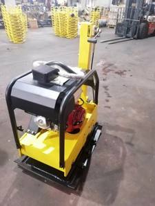 Compacteur à plaques diesel réversible 300 kg pour le compactage de terre, d'asphalte, de gravier et de sol - Product Image 5