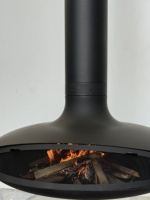 NOUVEAU Produit Cheminée suspendue en acier à flamme réelle, décorative, pour intérieur, avec porte en verre personnalisée, fonctionnant au bois, à vendre
