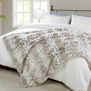 Snow Lynx Faux Fur <b>Throw</b> <b>Blanket</b>, 127X152CM, Luxury Soft Plush Cover for <b>Couch</b> Bed - Product Image 4