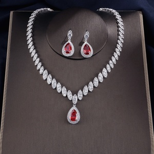 Luxury Crystal CZ Zircon Dubai Bridal Wedding Jewelry Sets Simple Water Drop Pendant Necklace Dangle Earrings Bracelet set