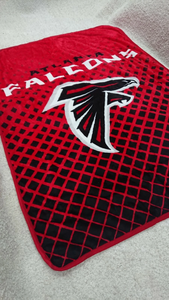 Özel Atlanta Falcons Battaniyesi Kare Baskılı Flanel Bebek Battaniyesi Öğle Arası Kanepe Yatak Örtüsü Futbol 32 Takım - Product Image 2