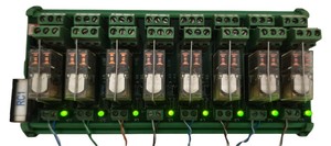 Nouveau PLC Original 8 Canaux 24V 2 Commutateurs Rail DIN Fixable - Excellent Prix - Product Image 1