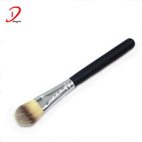 Pinceau de fond de teint liquide en gros Masque facial Pinceaux de maquillage BB Cream Coutour Pinceau de fond de teint cosmétique