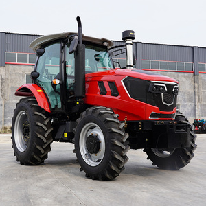 Tracteur 4x4 robuste de 140 CV avec cabine climatisée, pneus 16.9-34, poids de 5,5 T, conduite confortable avec - Product Image 2