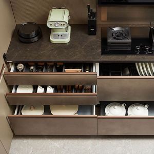 Armoires en verre de villa personnalisées en forme de U, armoire de cuisine moderne, armoire à vin en bois avec rangement - Product Image 3