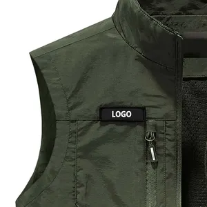 Atacado sem mangas Men's Denim Soft shell Vest Jacket Bordado personalizado vários bolsos Men Vest