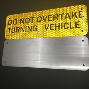 Placa de matrícula de aluminio de alta resistencia personalizada para camiones, película reflectante aprobada por DOT/ECER, placas de matrícula PET PMMA - Product Image 6