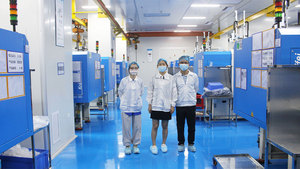 Tùy chỉnh IMD thiết bị điện tử vỏ IML ép phun chèn phim khuôn trang trí IMD IML khuôn nhựa - Product Image 4