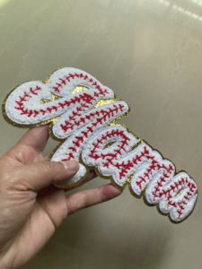 Nuevo producto Getteli Gold Edged MAMA Toalla Bordado Planchado Parche Chaqueta Ropa Bordado Parche - Product Image 3