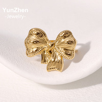 Bague ouverte en acier inoxydable haut de gamme, étanche, anti-ternissement, minimaliste, simple et polyvalente, style nœud français, de niche, de luxe