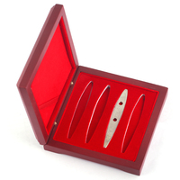 Cajas de Madera MDF en Blanco con Logotipo Estampado en Oro Personalizado, Cajas de Madera de Lujo para Monedas y Medallas, Embalaje de Cajas de Madera para Regalos