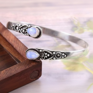 สร้อย925รูปพระจันทร์สีรุ้งเรียบธรรมชาติขนาด9x12มม. กำไลข้อมือลูกแพร์ปรับได้เครื่องประดับสำหรับวันเกิดของพี่ชายและของขวัญสำหรับแม่ - Product Image 1