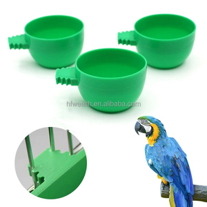 <span class=keywords><strong>Mini</strong></span> colgante tipo pájaro loro comida agua cuenco alimentador plástico palomas pájaros jaula bebedero cuenco - Product Image 5