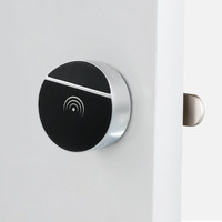 Cerradura de casillero de gimnasio sin llave, tecnología de deslizamiento RFID, gabinetes de almacenamiento de Fitness antirrobo con puerta de madera, tarjeta de memoria de aleación de Zinc